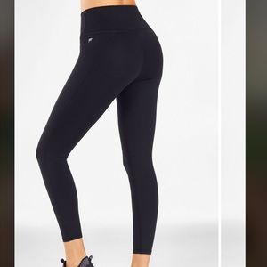 High waisted power hold 7/8 legging